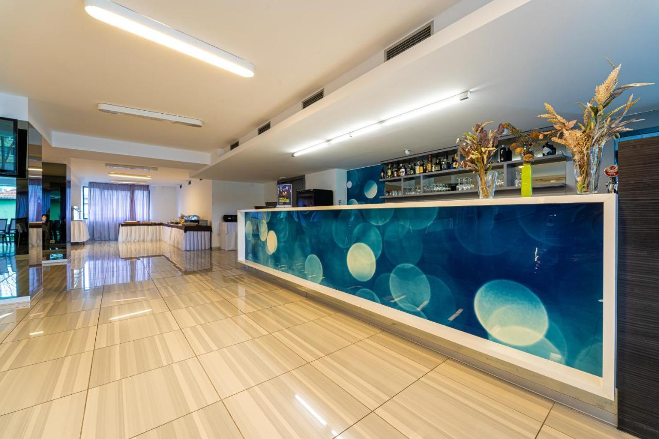 Hotel Ali Baba Humenné Εξωτερικό φωτογραφία