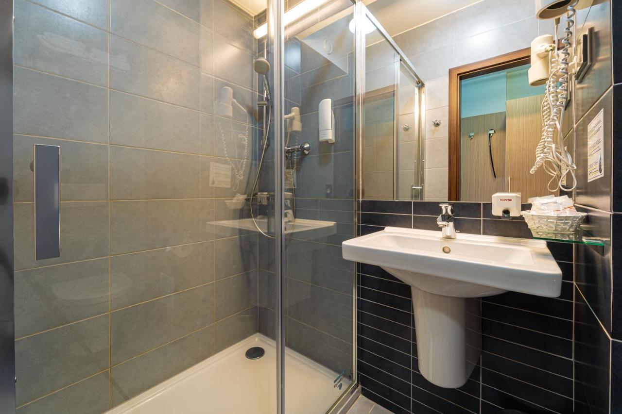 Hotel Ali Baba Humenné Εξωτερικό φωτογραφία